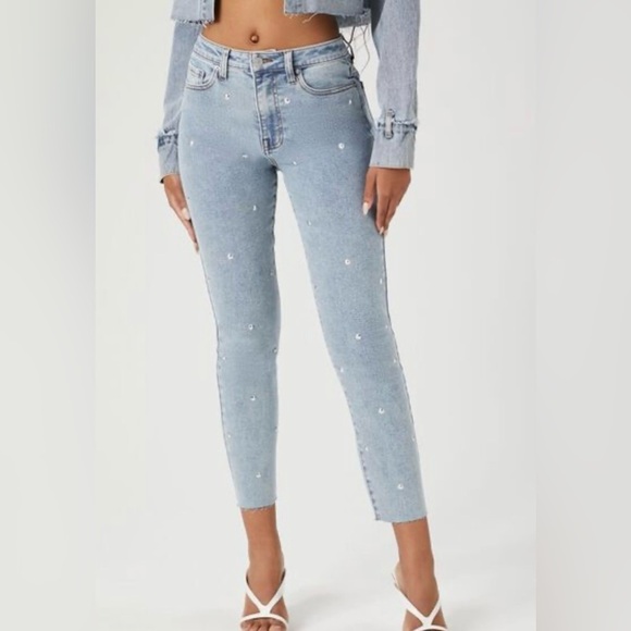 Forever 21 Denim - F21 Studded Mid Rise Skinny Ankle Jeans
